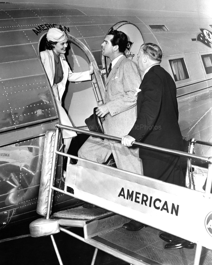 Fred MacMurray 1940 American airlines Edward Griffith.jpg